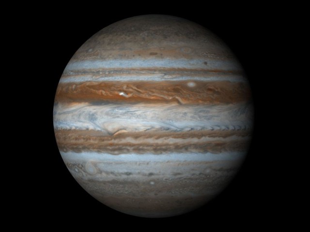 В NASA создали ролик из фотографий Юпитера с телескопа Хаббл (видео)