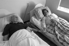 Прожившие вместе 70 лет супруги умерли в один день