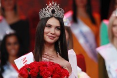Лишенной титула «Мисс Москва» пригрозили штрафом в полмиллиона рублей